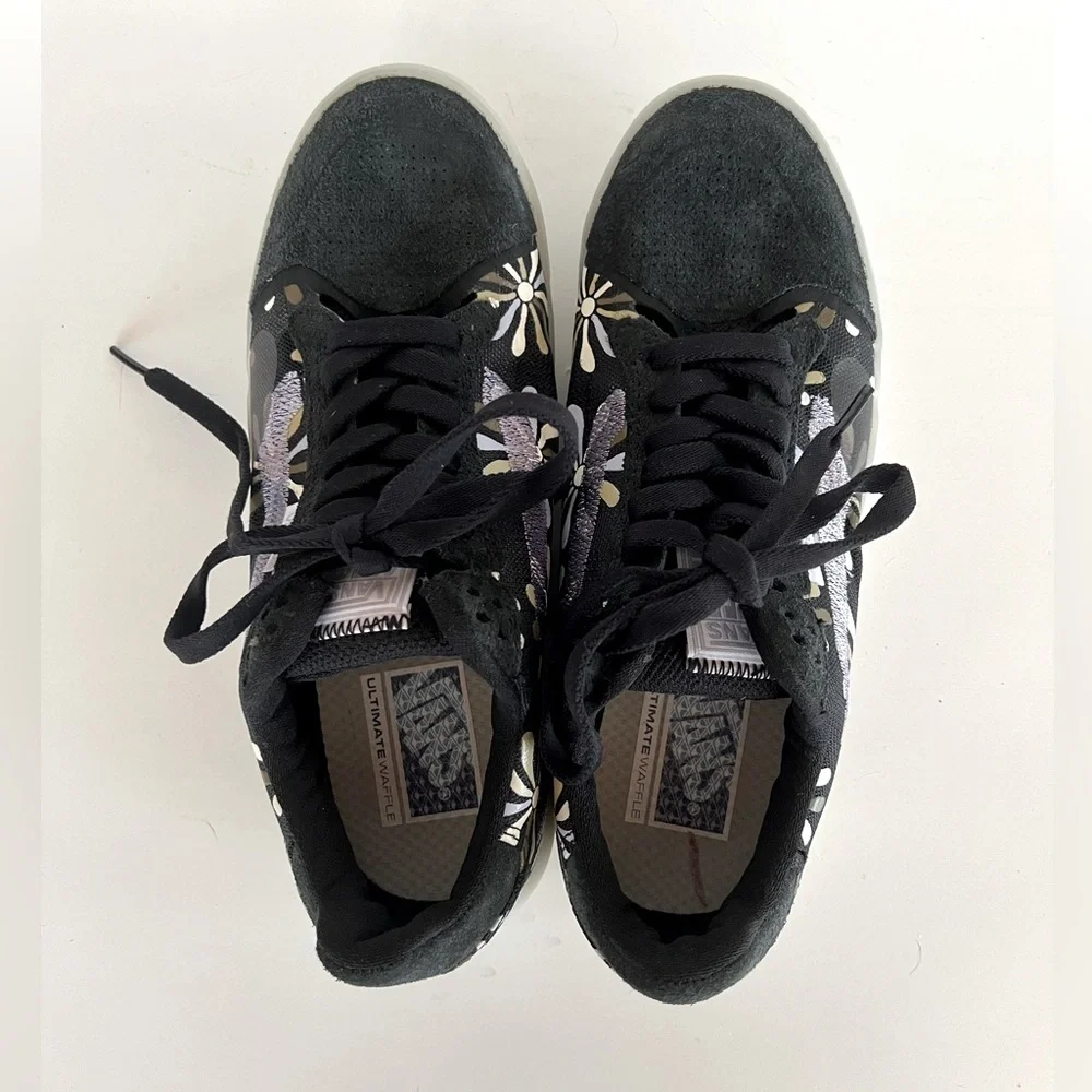 Vans Evdnt Ultimate Waffle Divine Floral Black, size 7.5 - Picture 3 of 11